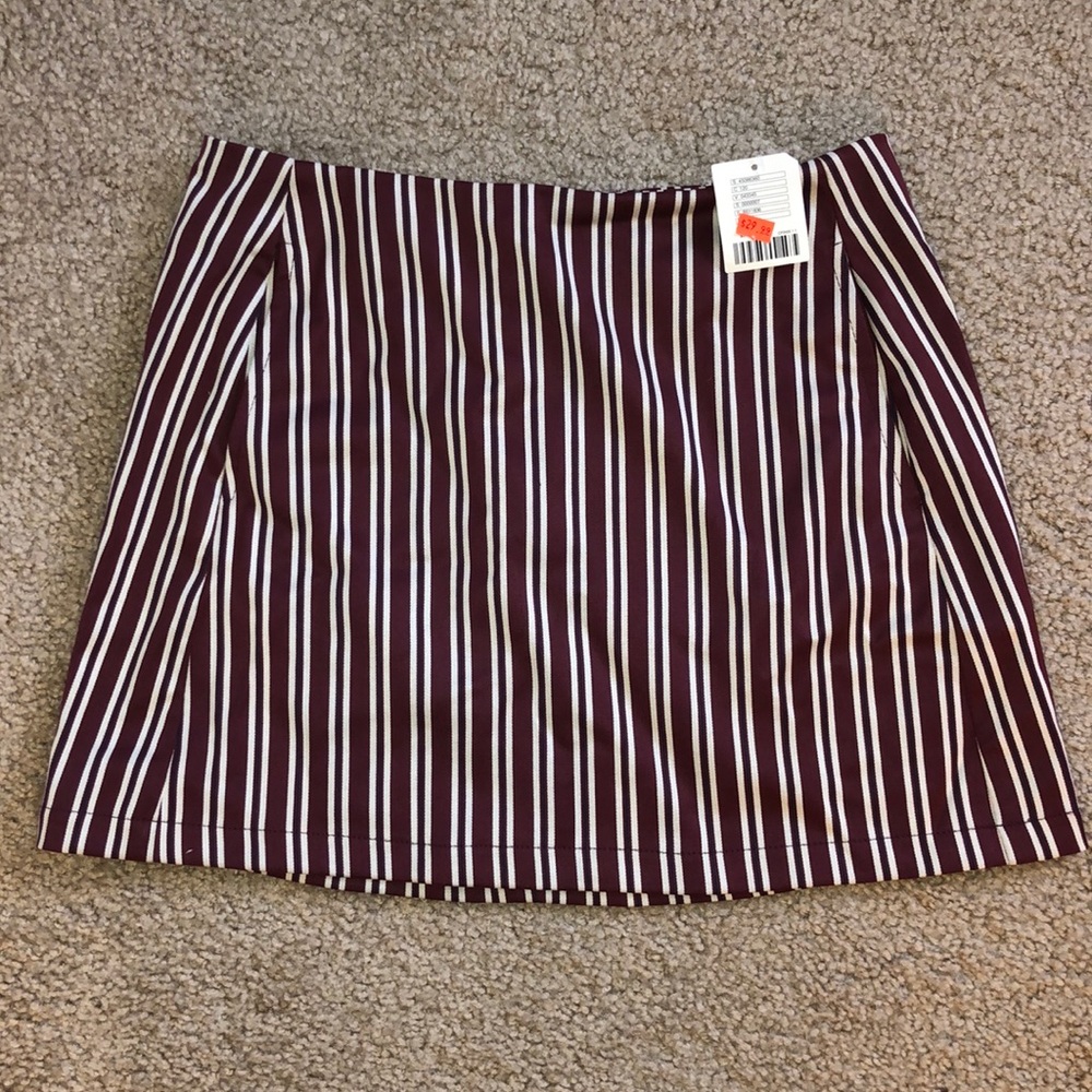 Urban outfitters mini skirt w/ pockets